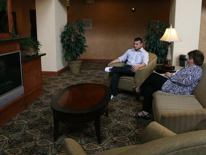 Public Area 2, Hampton Inn & Suites Brownsville, Cameron