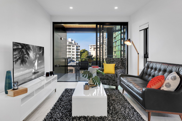 Others 1, Urban Rest - The Monterey, Brisbane