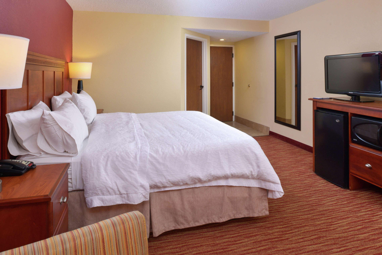 Bedroom 4, Spark by Hilton Columbus East Pickerington, Fairfield