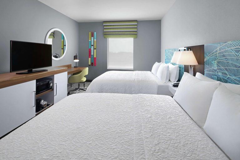 Bedroom 3, Hampton Inn By Hilton Sikeston, New Madrid