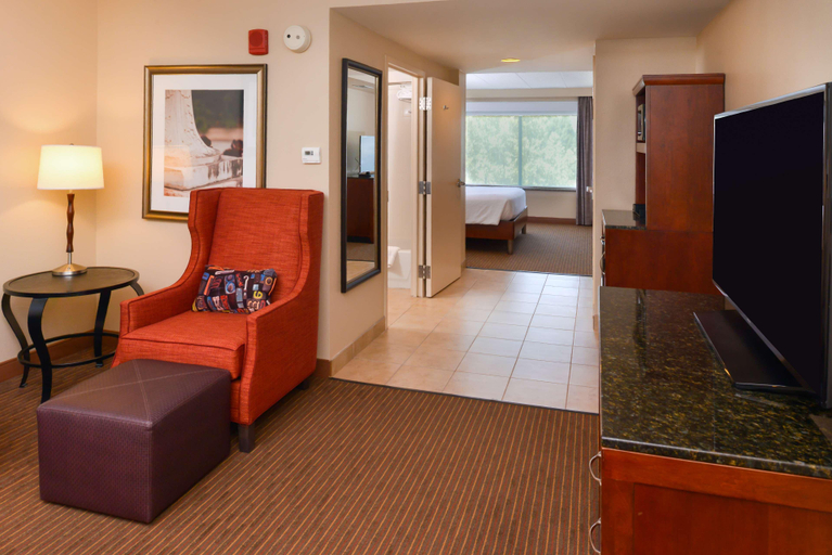 Bedroom 3, Hilton Garden Inn Baltimore/White Marsh, Baltimore