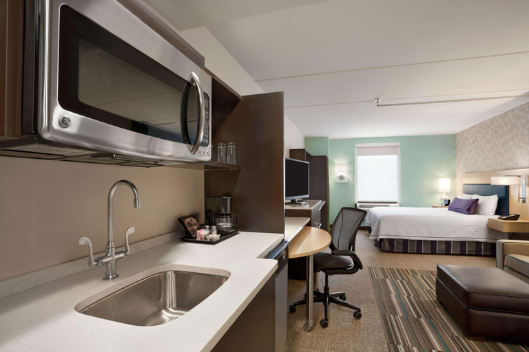 Bedroom 3, Home2 Suites by Hilton Philadelphia - Convention C, Philadelphia