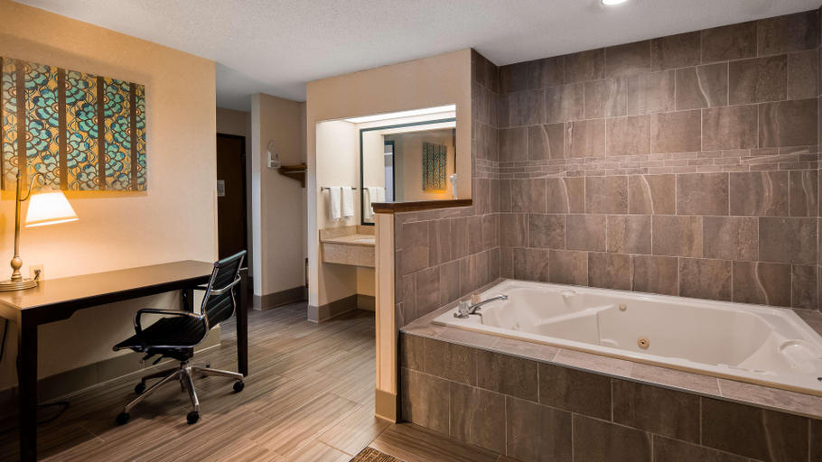 Bathroom 4, Park Inn By Radisson, Mercer