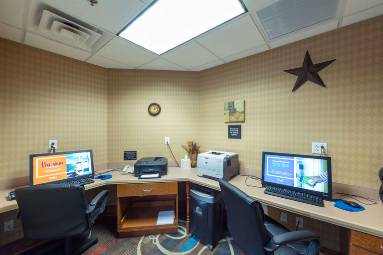 Public Area 2, Hampton Inn & Suites Jamestown, Chautauqua