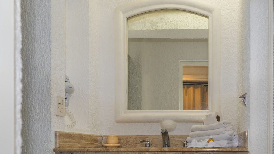 Bathroom 4, Apartasuites Cancún Plaza Front Beach, Benito Juárez