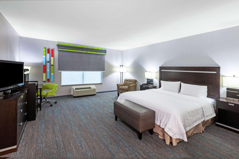 Bedroom 3, Hampton Inn & Suites Houston/League City, Galveston