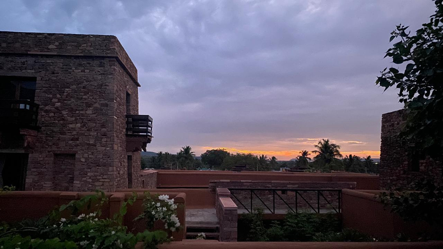Others 5, Wada 1, Bagalkot