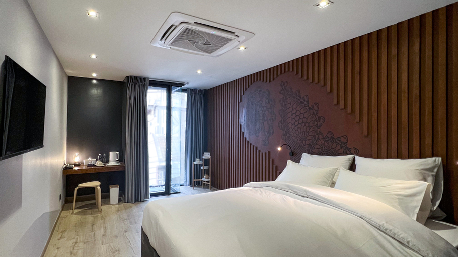 Bedroom 9