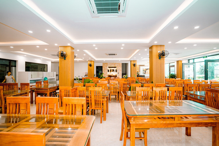 Food & Drinks 5, QUANG VINH HOTEL, Sầm Sơn
