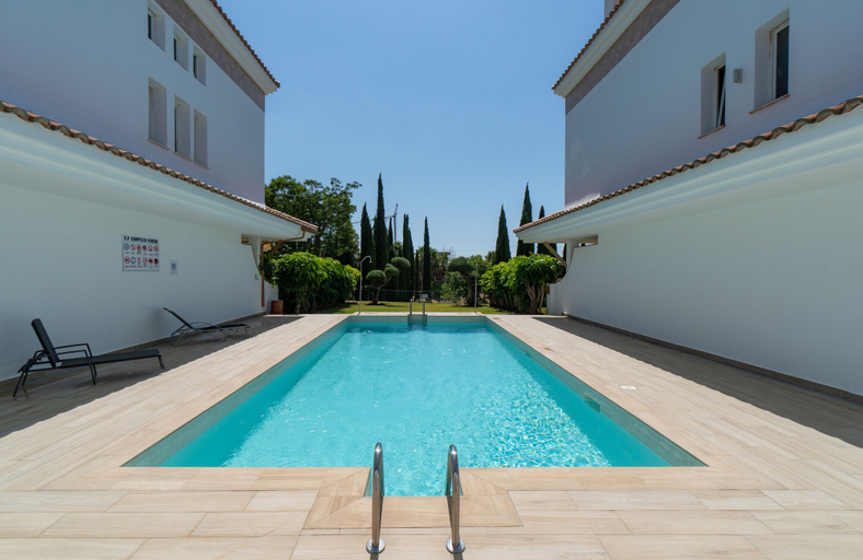 Sport & Beauty 3, Sur Suites Higueron 1, Málaga