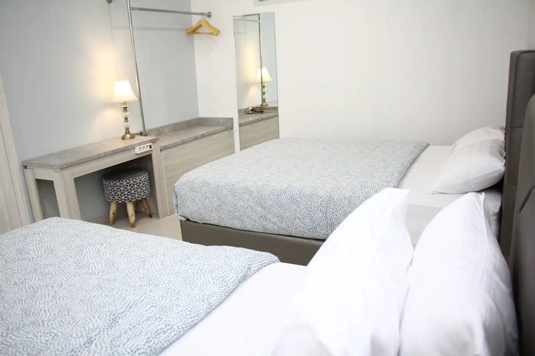 Bedroom 12