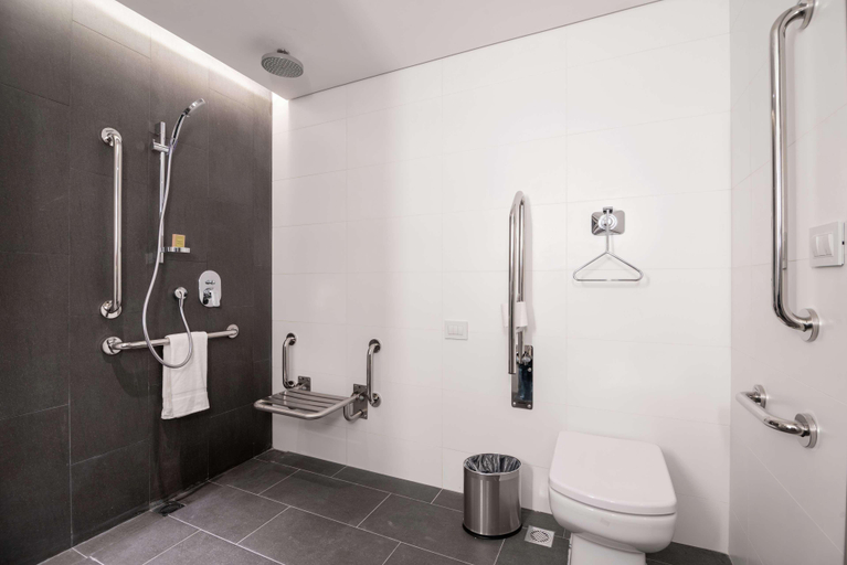 Bathroom 4, SORO Montevideo, Curio Collection by Hilton, Montevideo