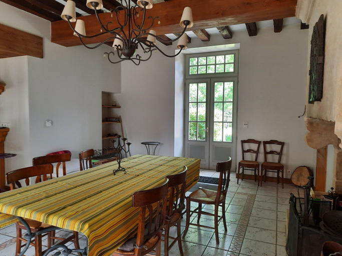 Food & Drinks, Le Clos Du Gue, Vienne