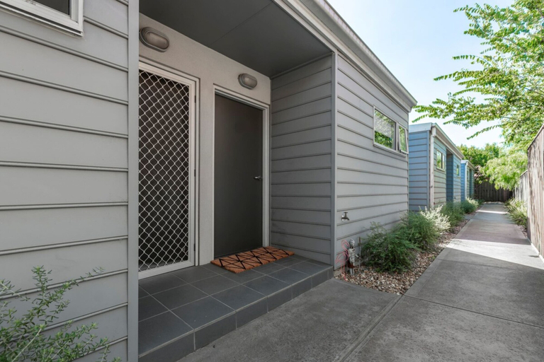 Exterior & Views 2, Spacious Slick Inner West Pad w/ Private Patio, Melbourne