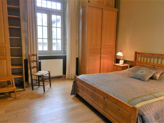 Bedroom 3, Le Clos Du Gue, Vienne