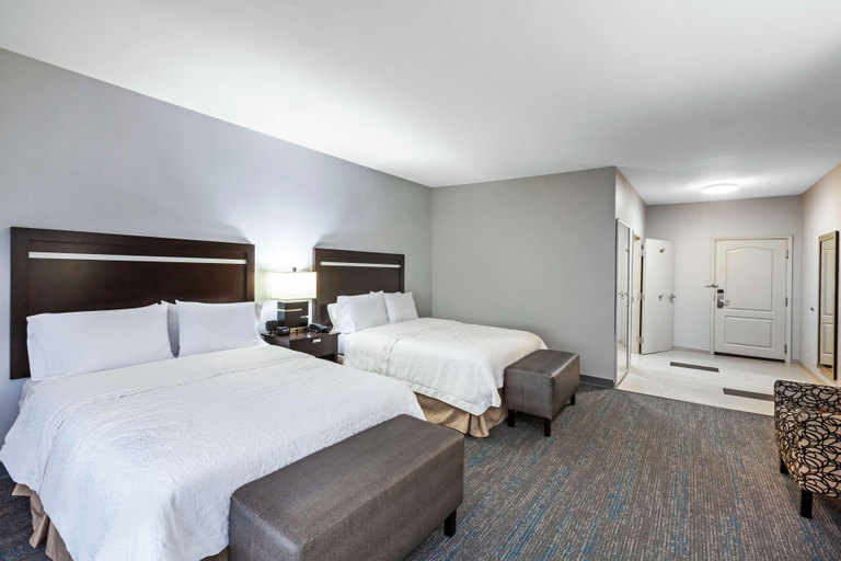 Bedroom 3, Hampton Inn & Suites Houston/League City, Galveston