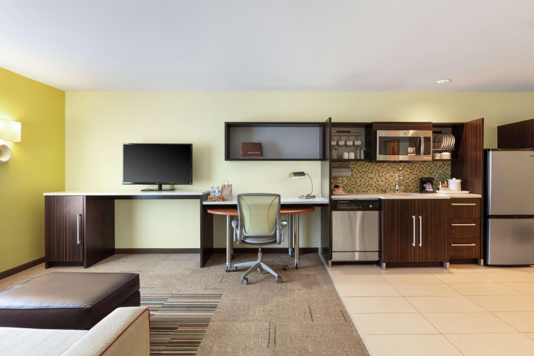 Bedroom 3, Home2 Suites San Antonio Airport, Bexar