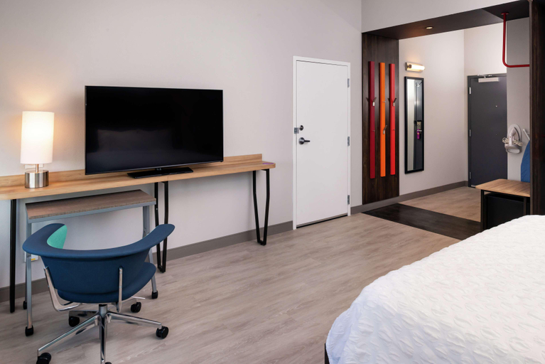Bedroom 3, Tru by Hilton Staunton, Staunton
