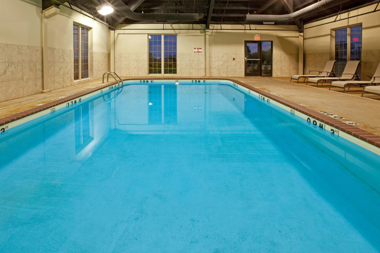 Sport & Beauty 5, Holiday Inn Express & Suites ADA by IHG, Pontotoc