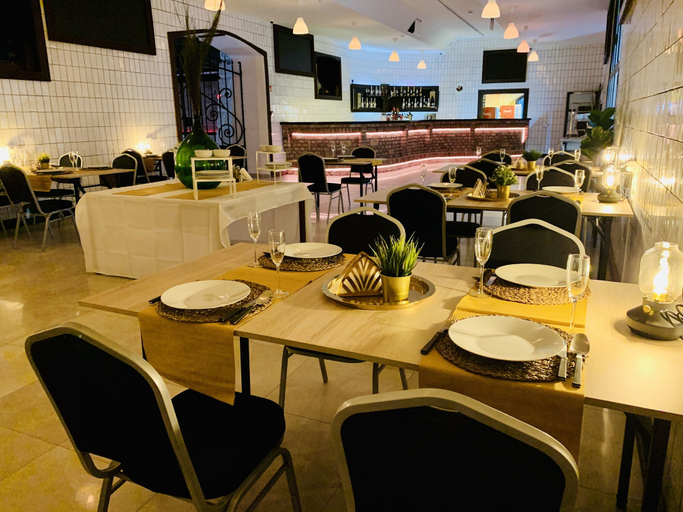 Food & Drinks 5, Boutique Hotel & Event Center, Budapesti