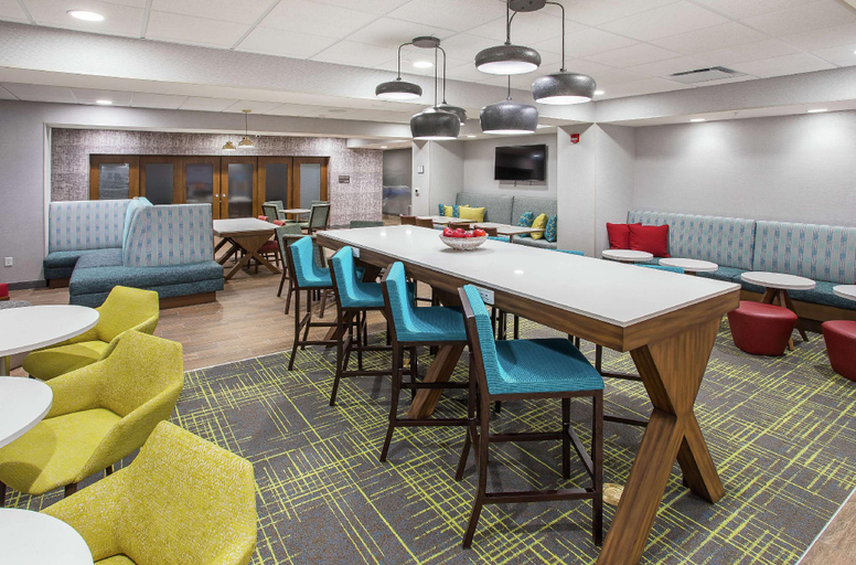Public Area, Hampton Inn Simpsonville, Shelby