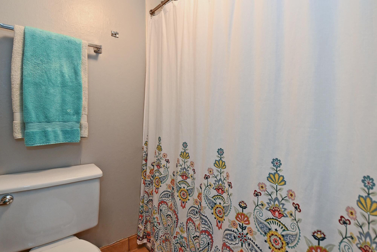 Bathroom 4, 2BD Condo w AC Pool Beach Cabana - Maui Eldorado K203, Maui