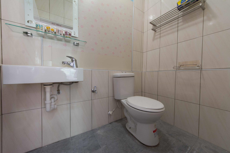 Bathroom 4, Gratitude Hotel, Tainan
