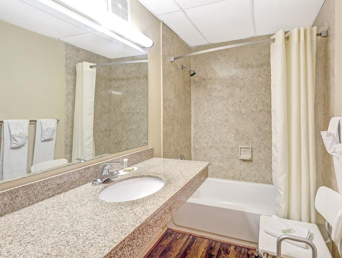 Bathroom 4, Quality Inn Gastonia, Gaston