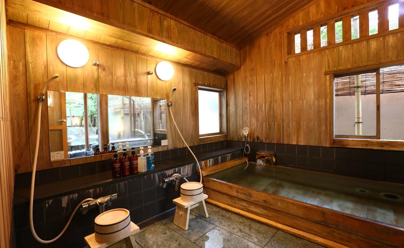 Bathroom 4, Izumiya Zenbe Hotel, Matsumoto