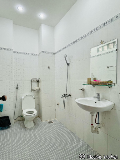Bathroom 5, BB House Dalat, Đà Lạt