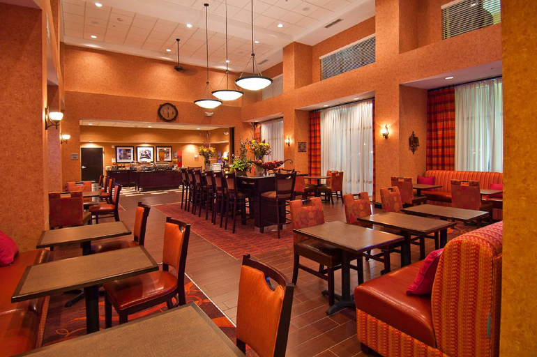 Food & Drinks 4, Hampton Inn & Suites Elk City, Beckham