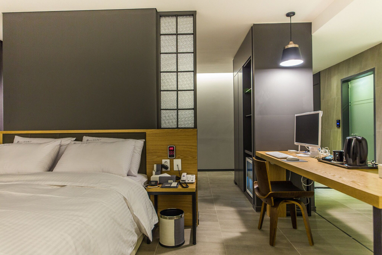 Bedroom 3, Suwon Guundong Hotel And, Suwon