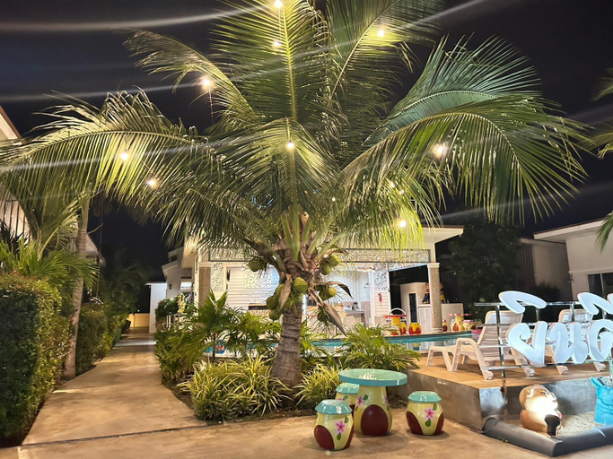 Food & Drinks 3, Baanloksouylokchay Resort Huahin, Hua Hin