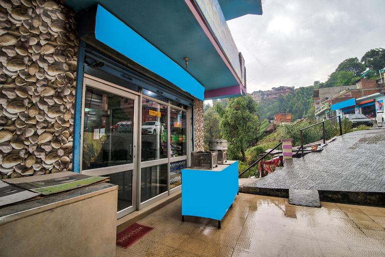 Public Area 2, Hotel Stay Well, Chamba