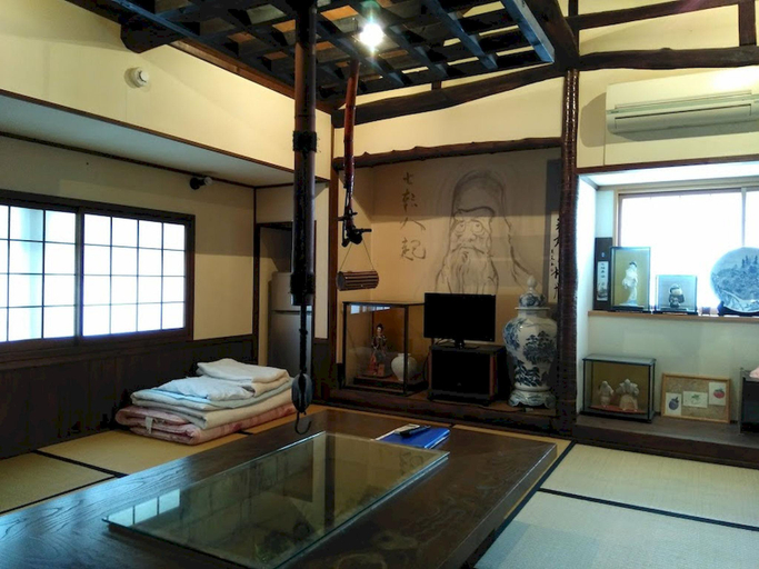 Others 4, Arita Guesthouse, Arita