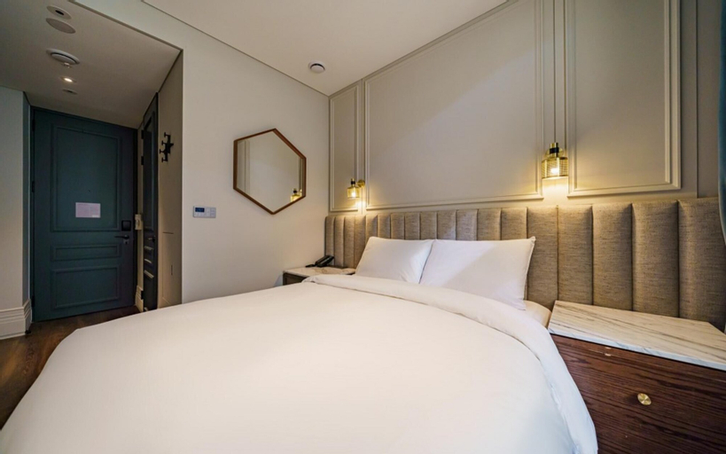 Bedroom 22