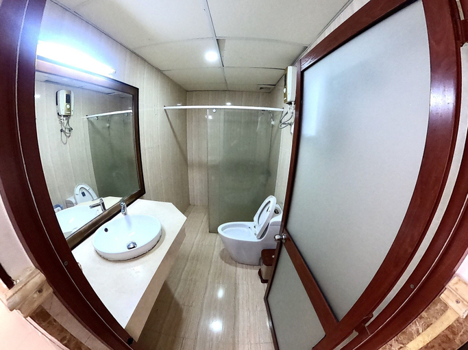 Bathroom 4, Khach san son thinh 23d Thuy Van, Vũng Tàu