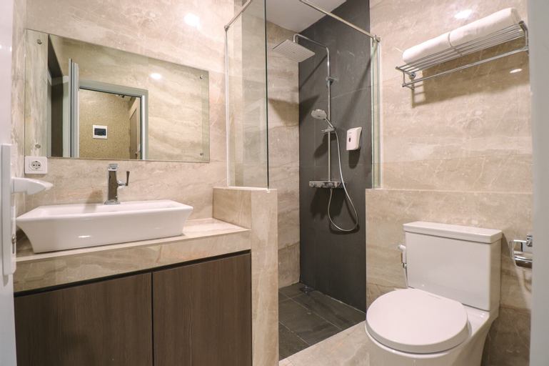 Bathroom 13