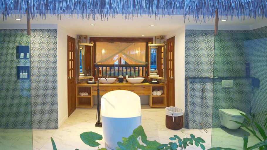 Bathroom 5, Kihaa Maldives, Baa Atoll