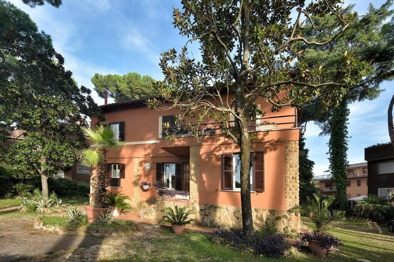 Exterior & Views 1, Comfort Rooms Villa Gaia Tor Vergata, Rome