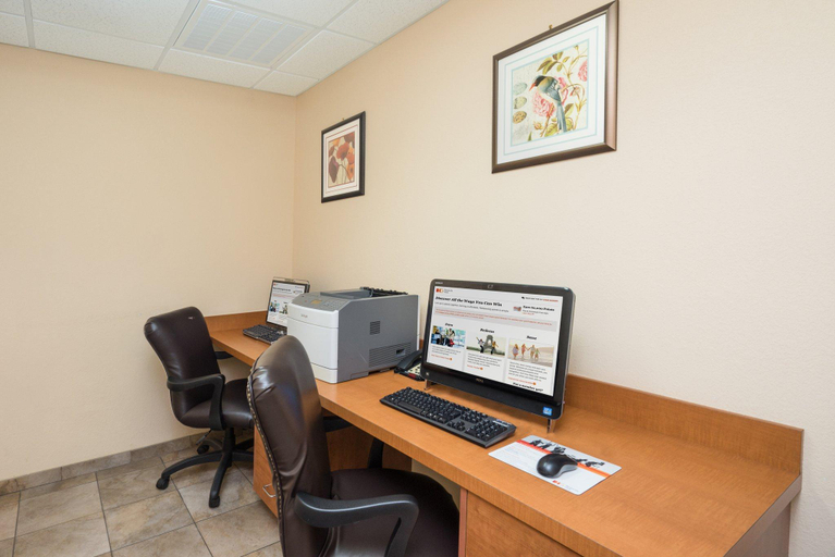 Public Area 4, Candlewood Suites NEW BERN, Craven