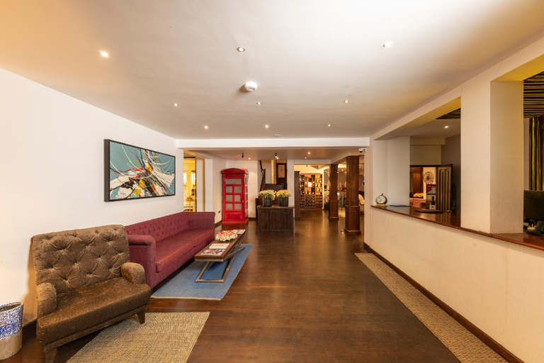 Public Area 4, Galway Heights Hotel, Nuwara Eliya