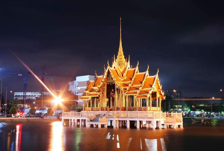 Nearby Landmark 30
