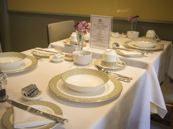 Food & Drinks 3, Albert & Victoria Guest house, East Sussex