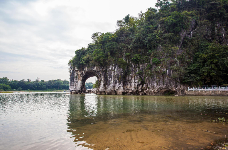 Nearby Landmark 3, Travel light hostel, Guilin