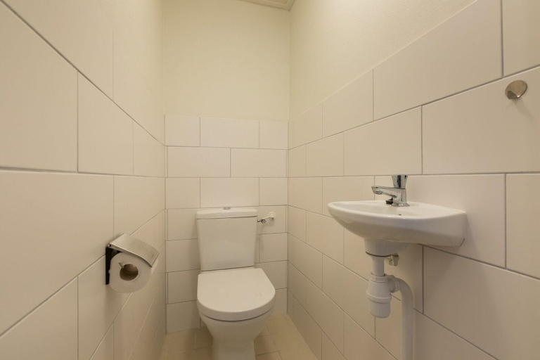 Bathroom 5, Appartment - Kievitenlaan 22 Veere, Veere