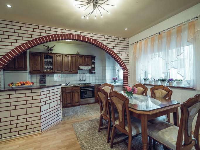 Others 4, Holiday Home in Imotski with Pool, Imotski