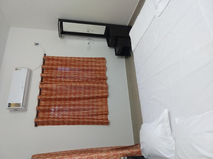 Bathroom 4, STHALAS First Floor, Kancheepuram