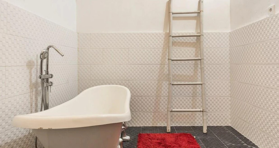 Bathroom 4, Villa Arinda Seminyak, Badung