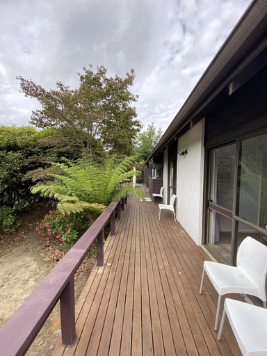Exterior & Views 4, Young B&B, Rotorua